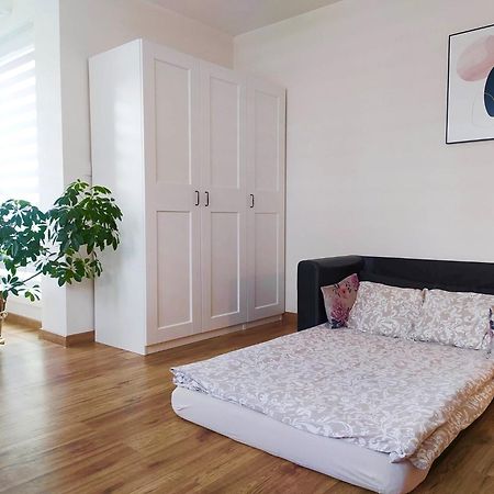 Apartament Lagiewniki Cracovie Extérieur photo